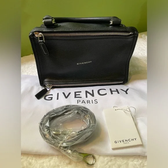 Givenchy Black Pandora Bagš¤ - Picture 1 of 13